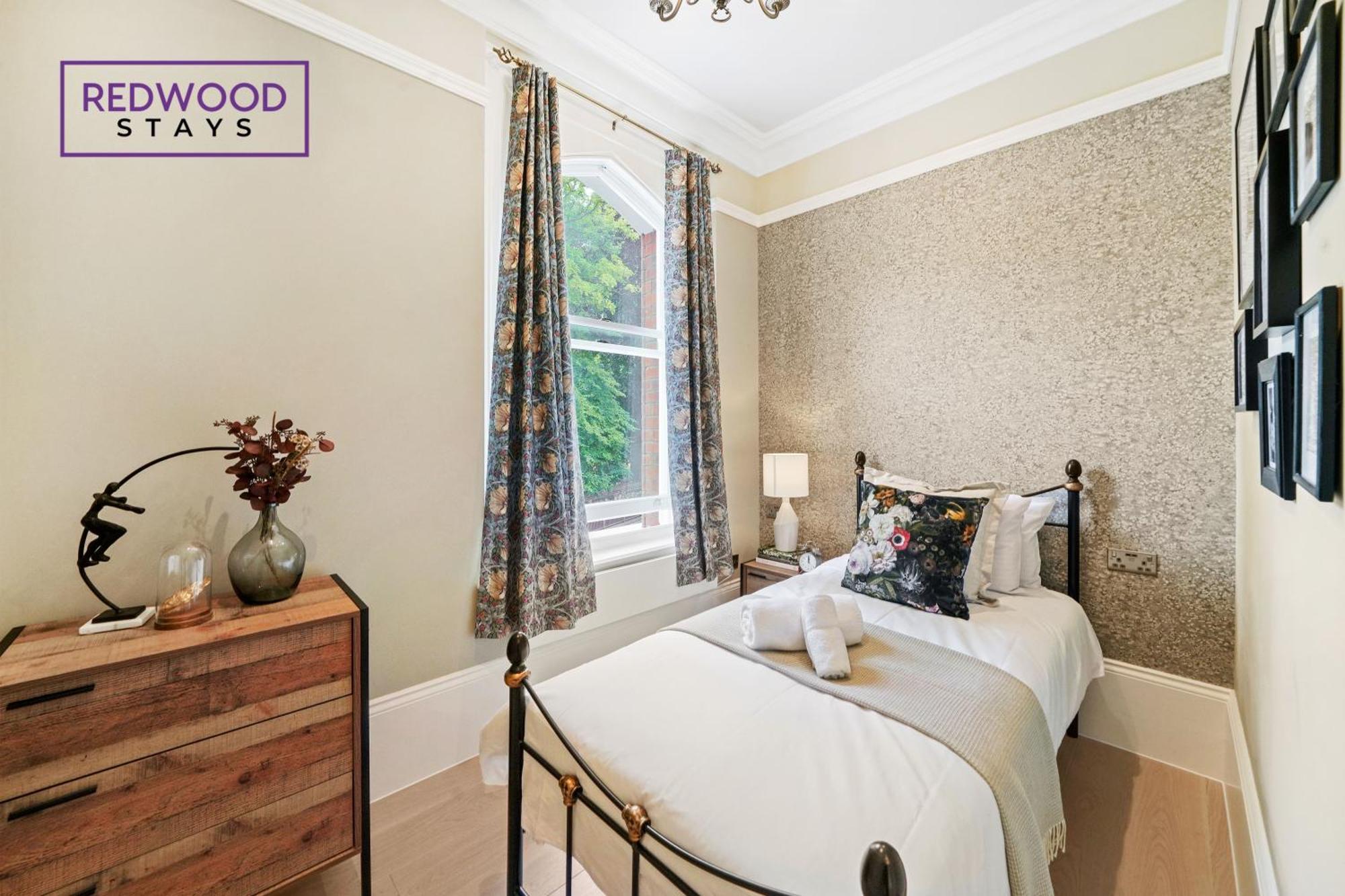 Top Quality 2 Bed 1 Bath Apartments For Contractors By Redwood Stays Reading Kültér fotó